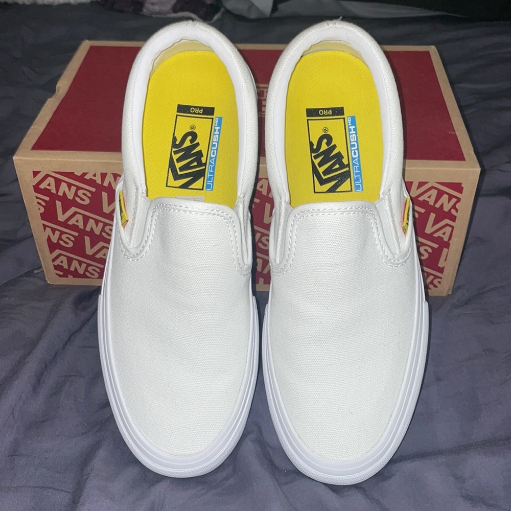 white and yellow slip-on checkered vans, 6.5